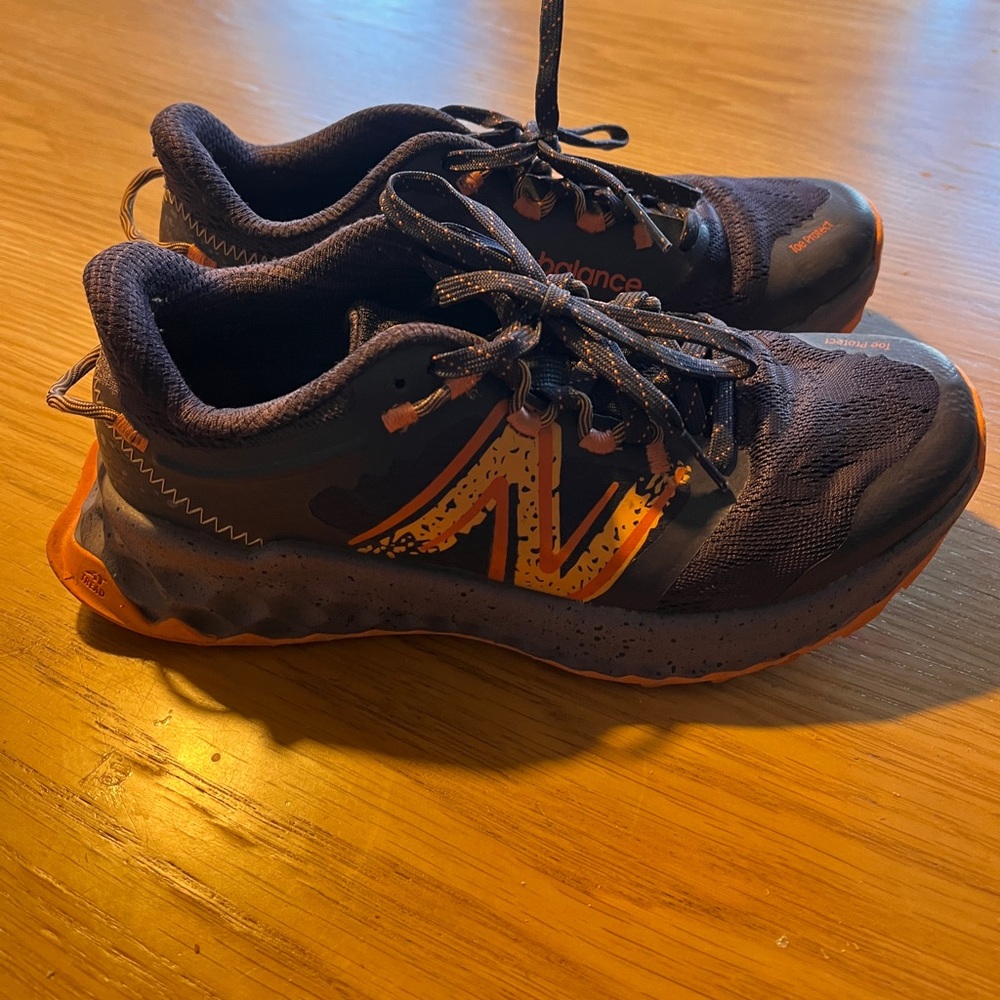 Women’s New balance Size 6.5